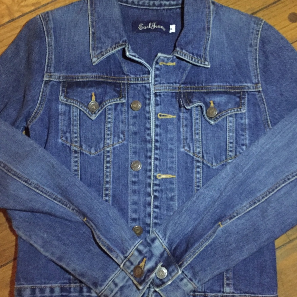 Earl size petite jean jacket